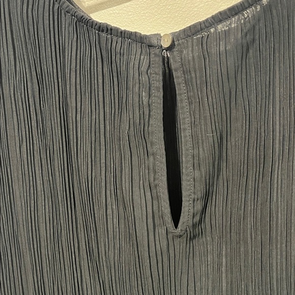 Madewell Plissé Mini Tee Dress in black - Picture 7 of 9